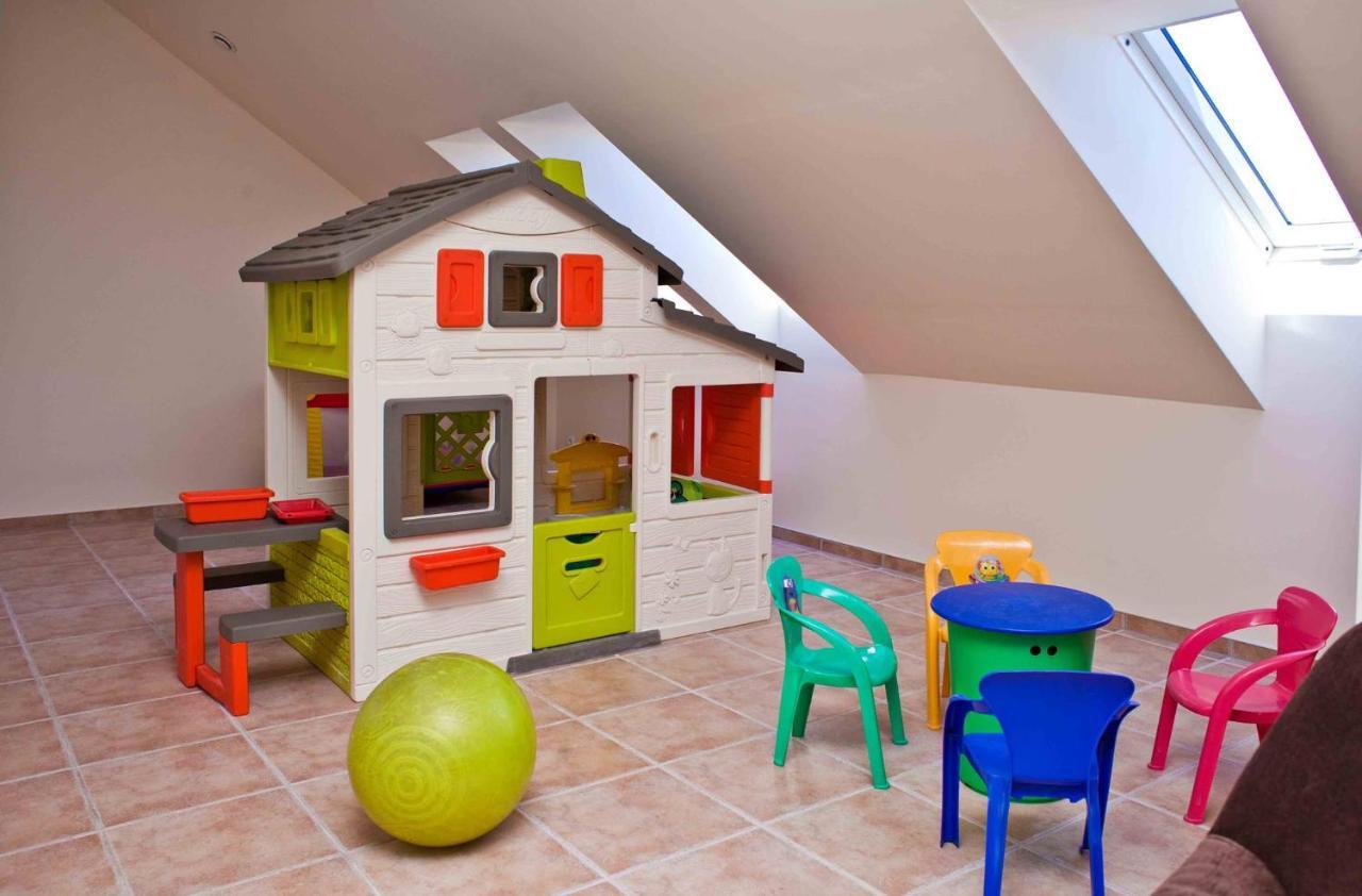 Amelia Apartamenty - Sala Zabaw, 2 Sypialnie, Garaz Podziemny Władysławowo المظهر الخارجي الصورة
